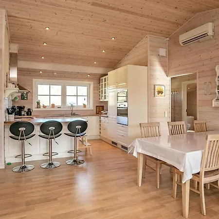 Modern Retreat At Knud - By Traum